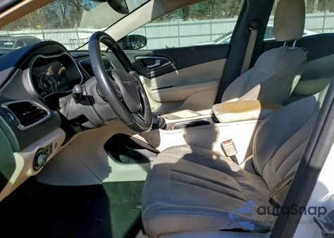 2015 Chrysler 200 Limited из США, поврежденный, VIN 1C3CCCAB4FN587017